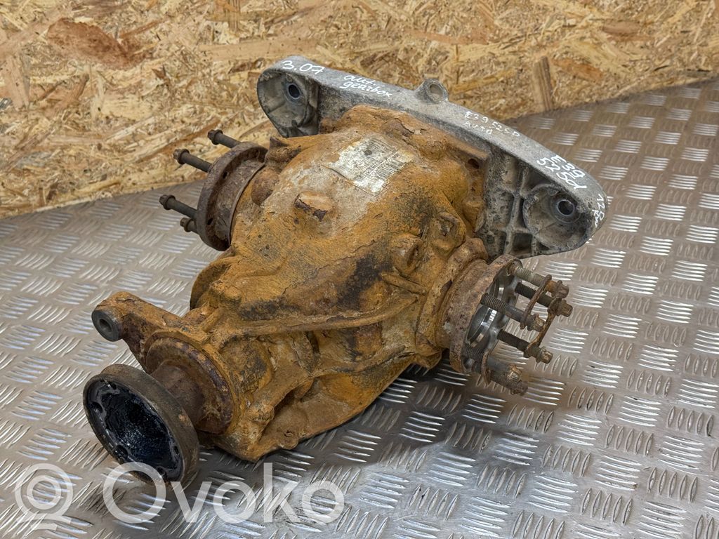 BMW 5 E39 Galinis reduktorius 