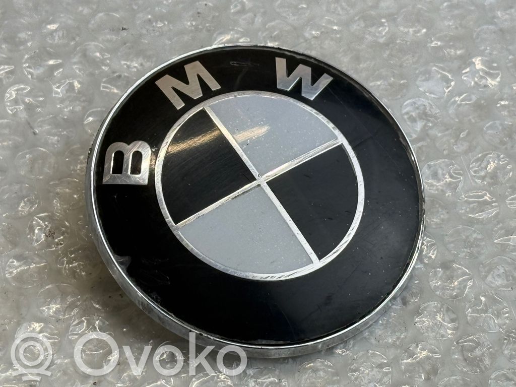 BMW 5 E39 Ražotāja emblēma 