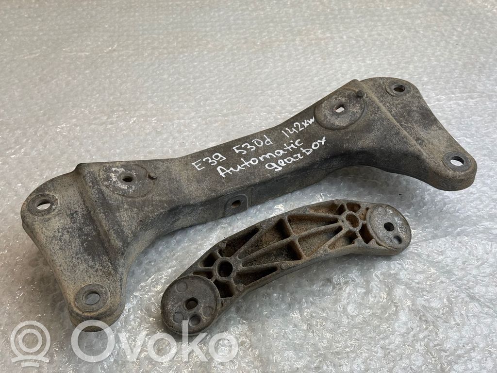 BMW 5 E39 Gearbox mounting bracket 