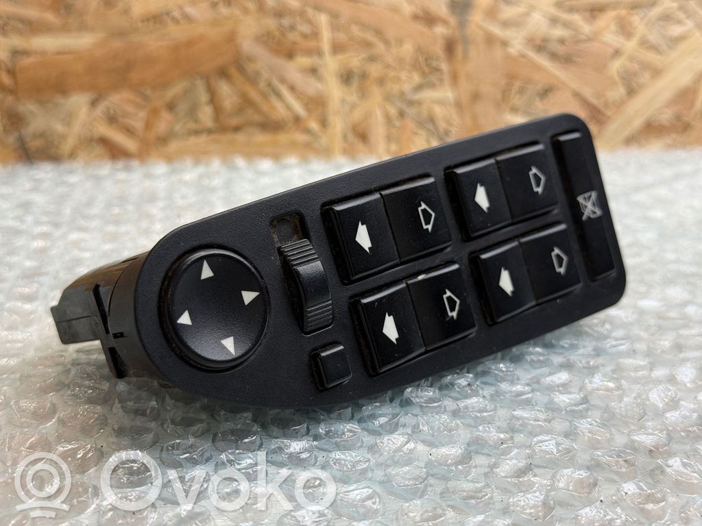 BMW 5 E39 Electric window control switch 