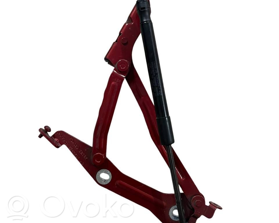 Ford Mustang VI Tailgate/trunk/boot hinge 