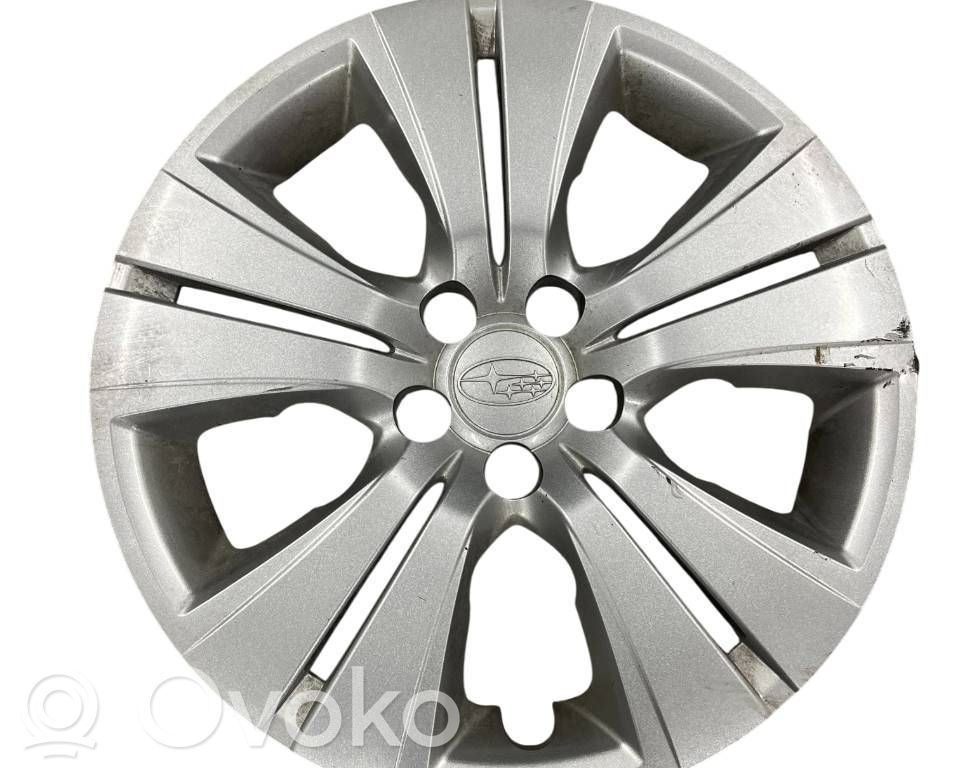 Subaru Outback R16 wheel hub/cap/trim 