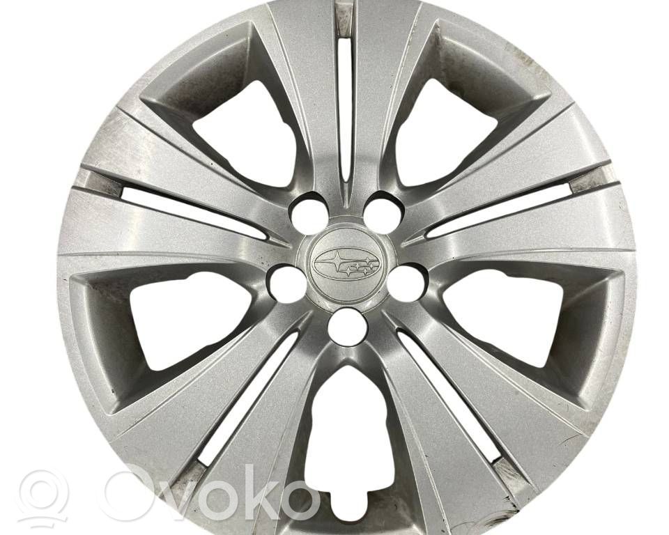 Subaru Outback R16 wheel hub/cap/trim 