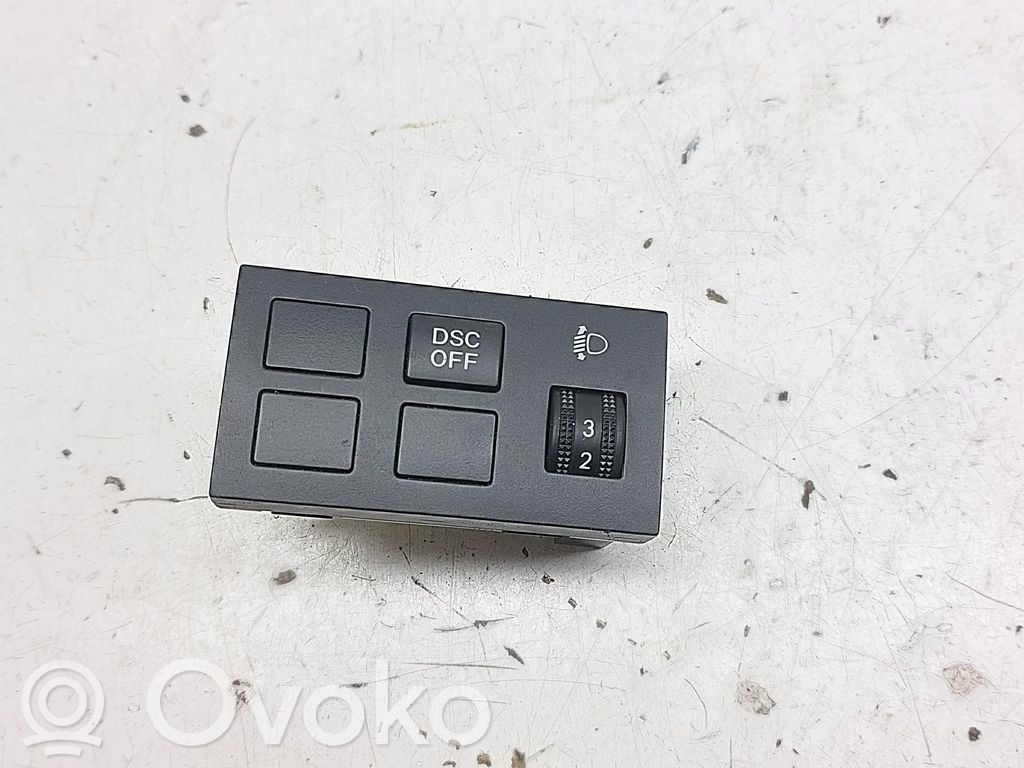 Mazda 6 Headlight level height control switch 