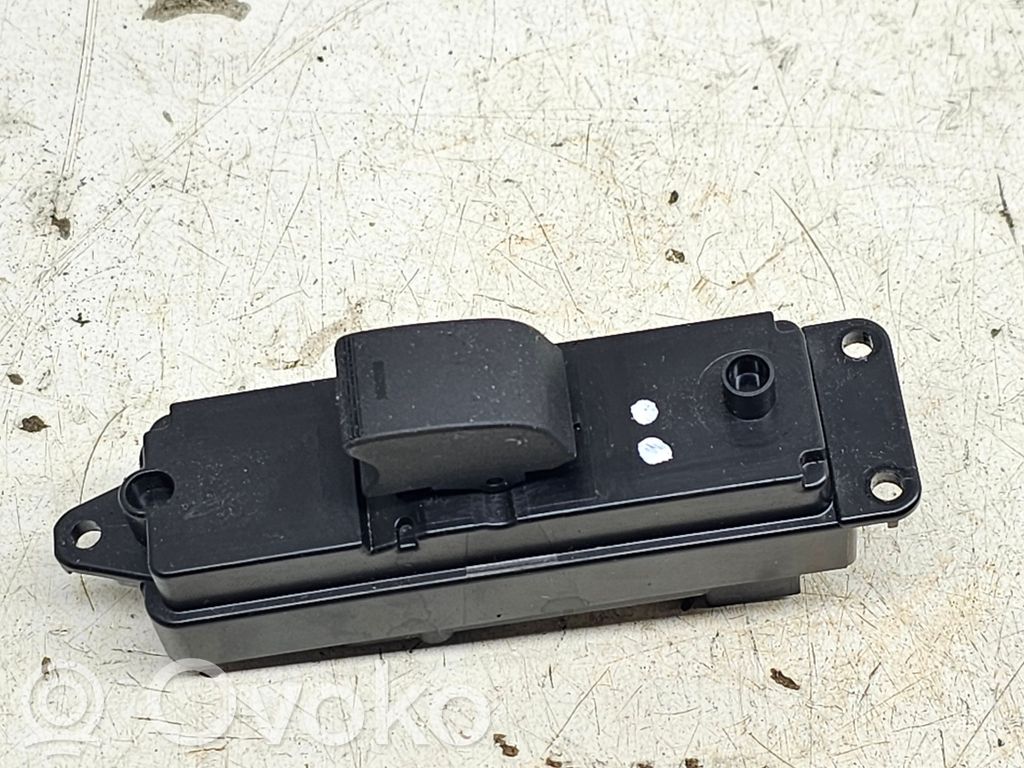 Mazda 6 Electric window control switch 