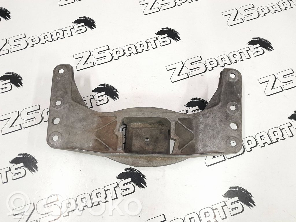 Gearbox mounting bracket   6761106,2231,3992010