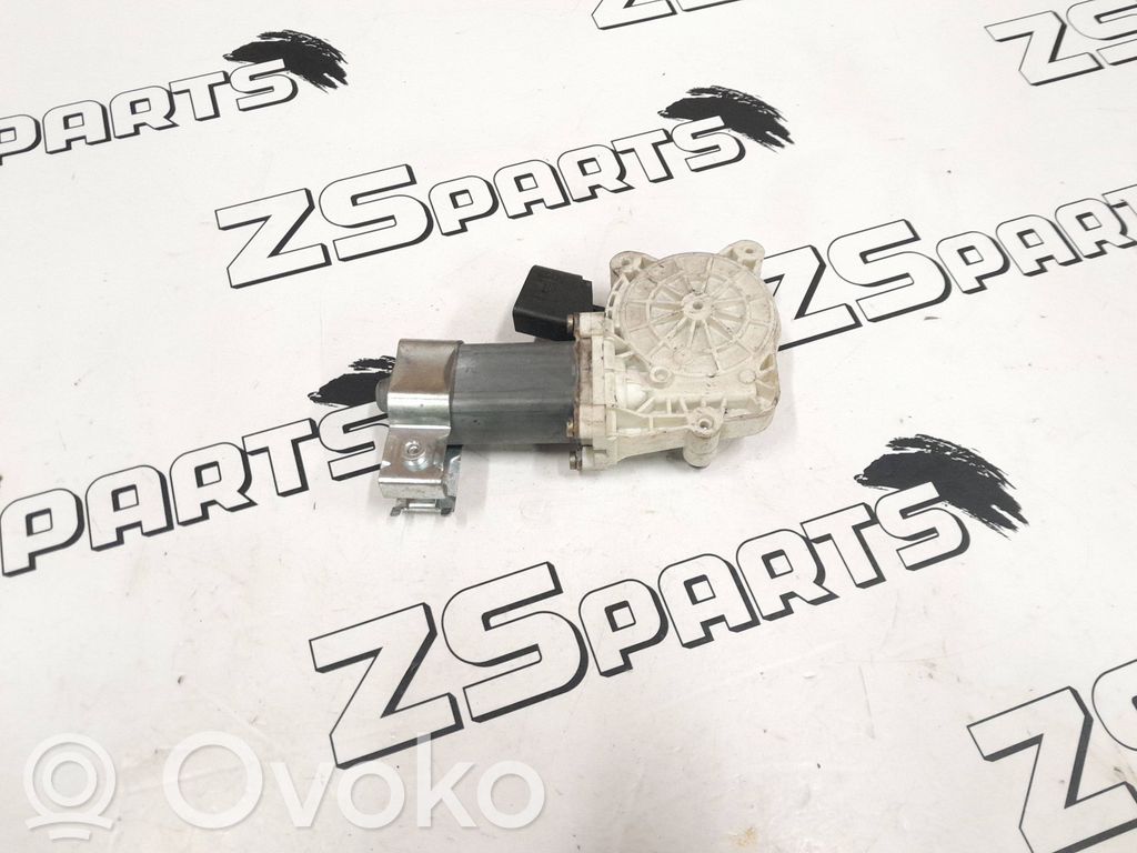 BMW 5 E60 E61 Front door window regulator motor 