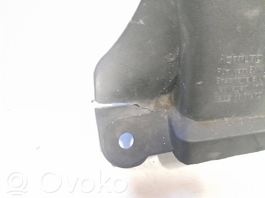 BMW 3 E46 Air intake duct part 
