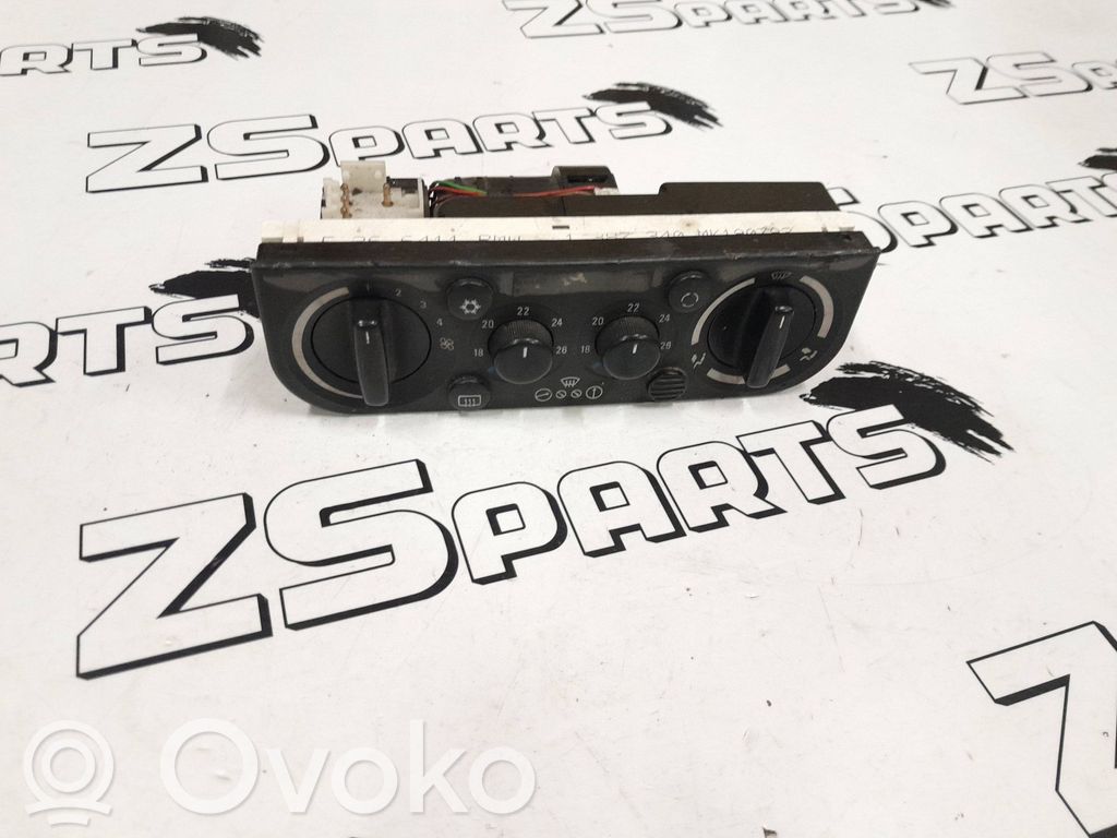 BMW 3 E36 Climate control unit 