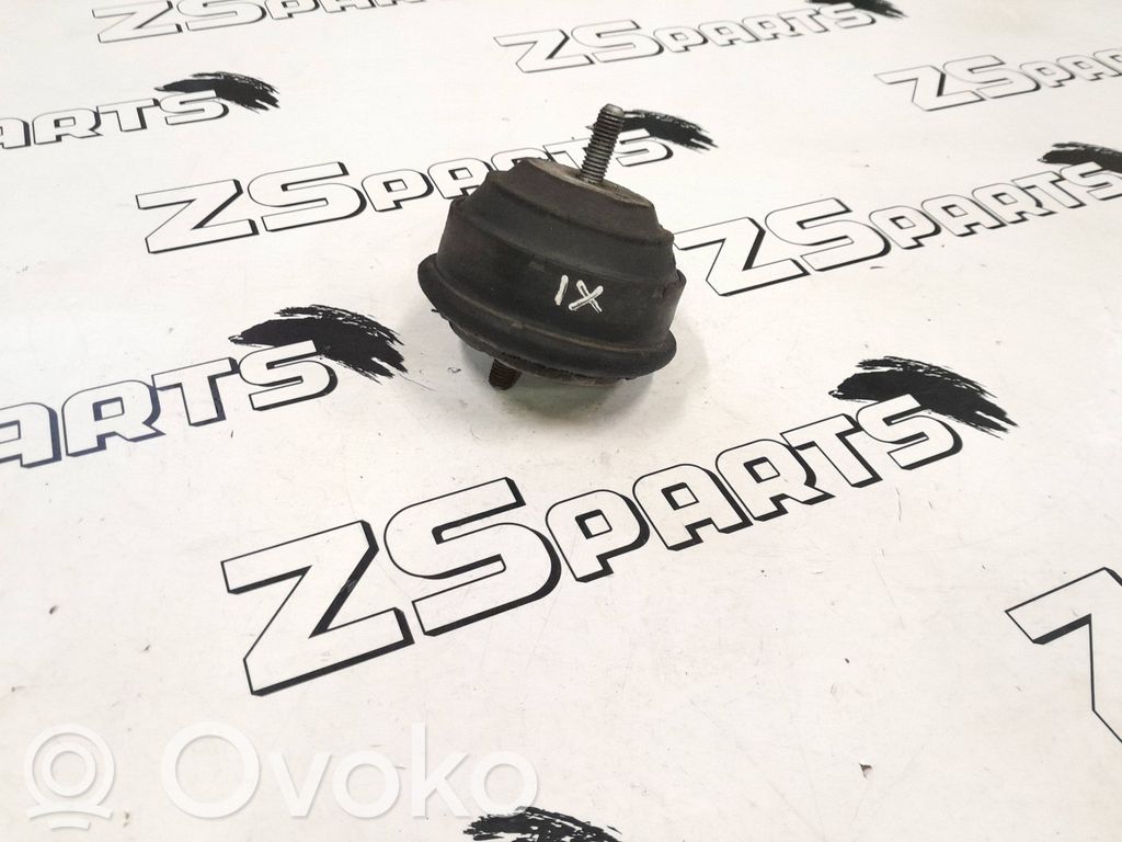 BMW 3 E46 Engine mount bracket 