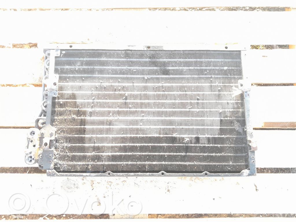 BMW 3 E36 Gaisa kondicioniera dzeses radiators 