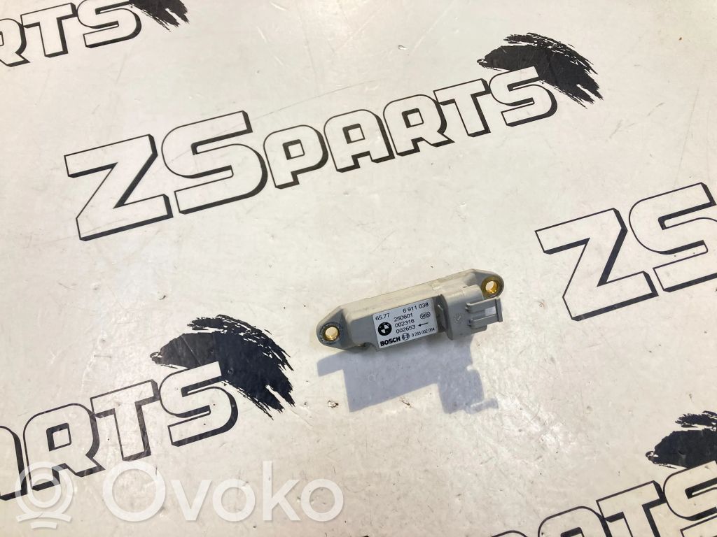 Airbag deployment crash/impact sensor   6911038,250601,0285002064