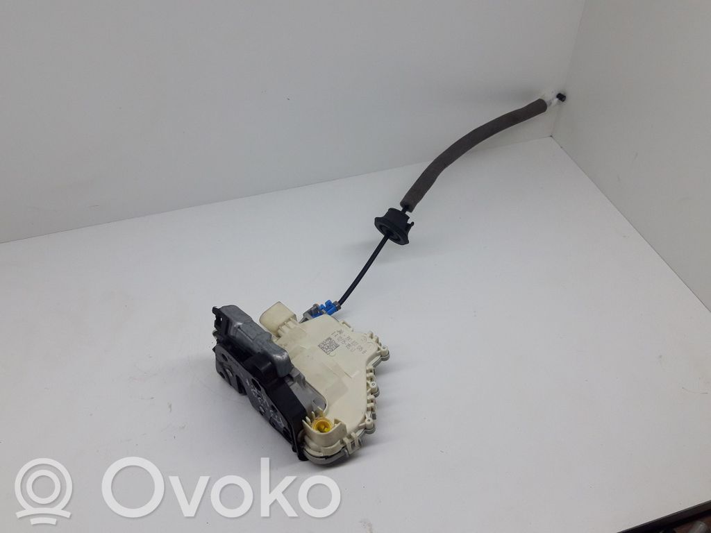 Audi A3 S3 8V Priekinė durų spyna 