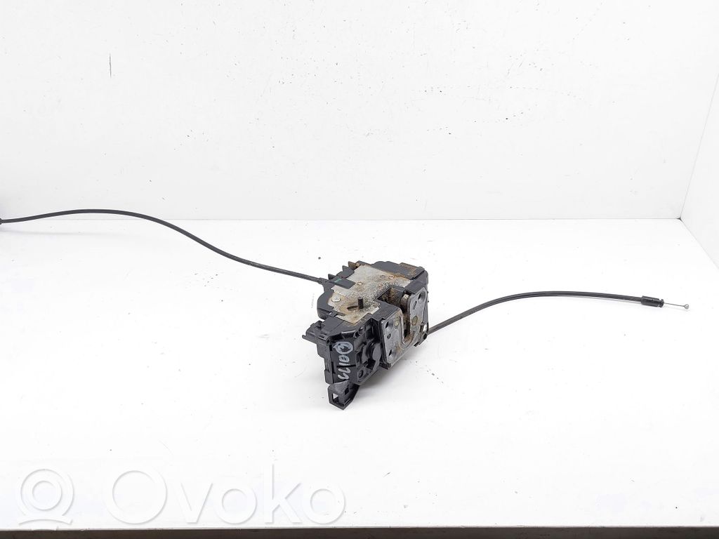 Renault Clio III Rear door lock 