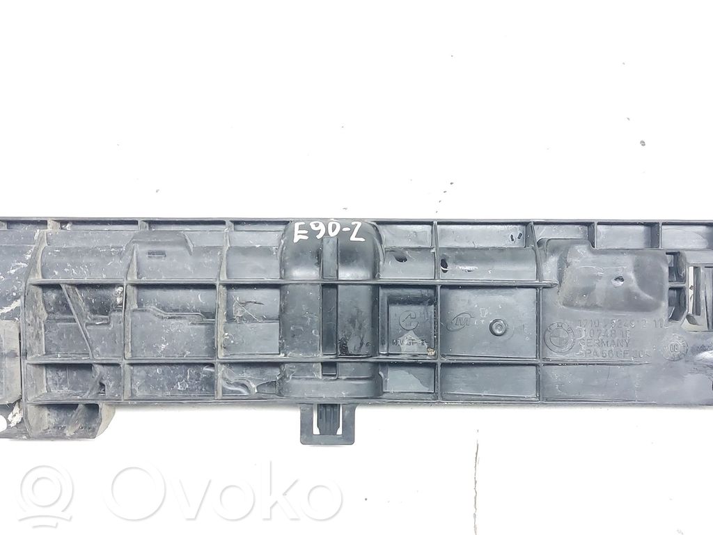 BMW 3 E90 E91 Radiator mount bracket 