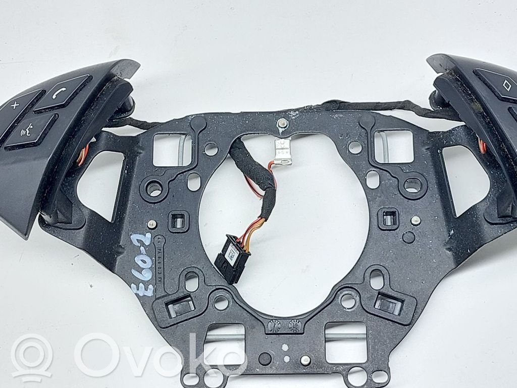 BMW 5 E60 E61 Boutons / interrupteurs volant 