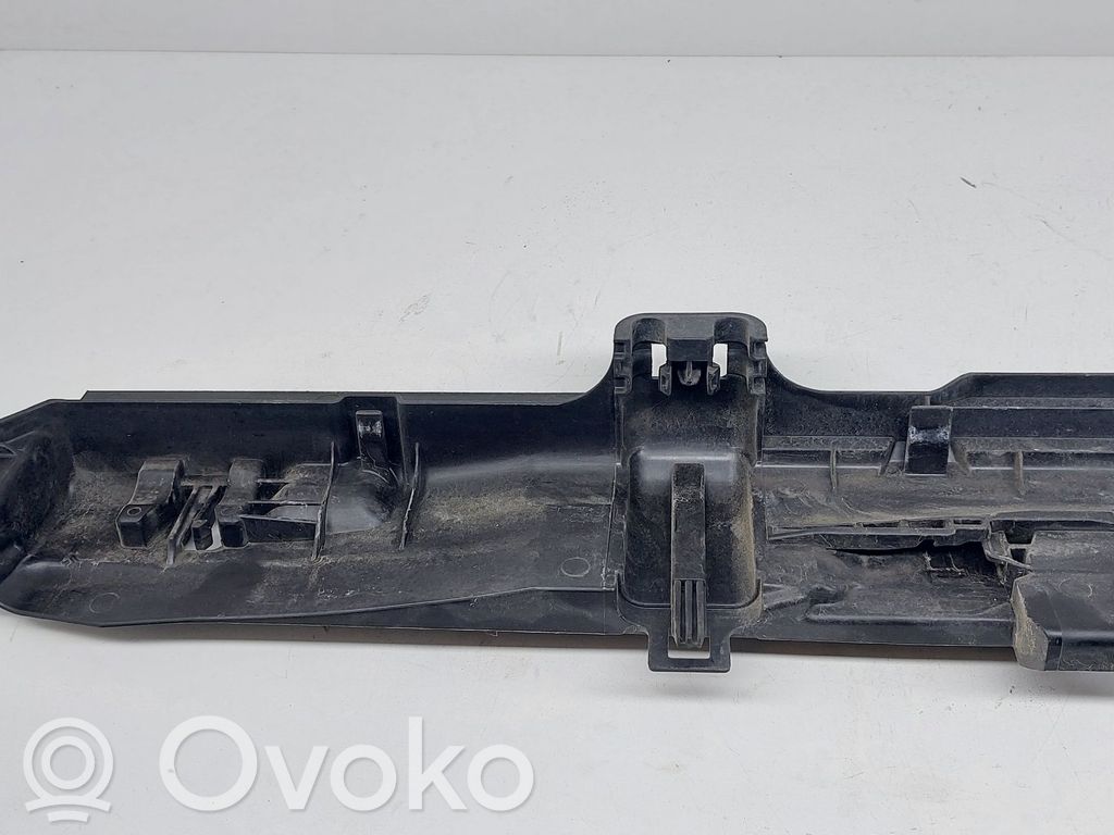 BMW X1 E84 Radiator mount bracket 