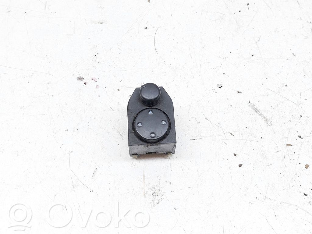 Audi A3 S3 8L Wing mirror switch 