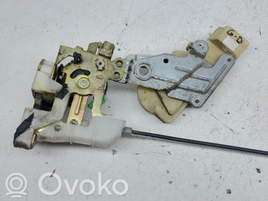 Toyota Yaris Verso Rear door lock 
