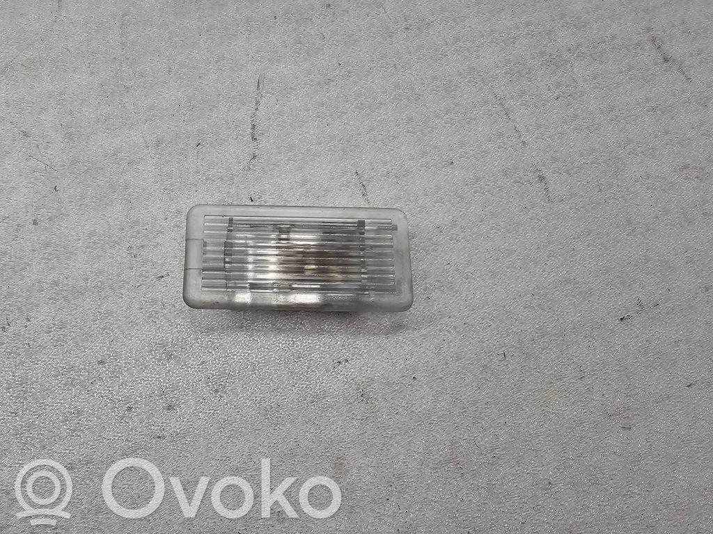 BMW 1 F20 F21 Wewnętrzna lampka bagażnika 