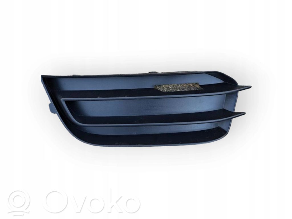 Front bumper lower grill   8X0807681
