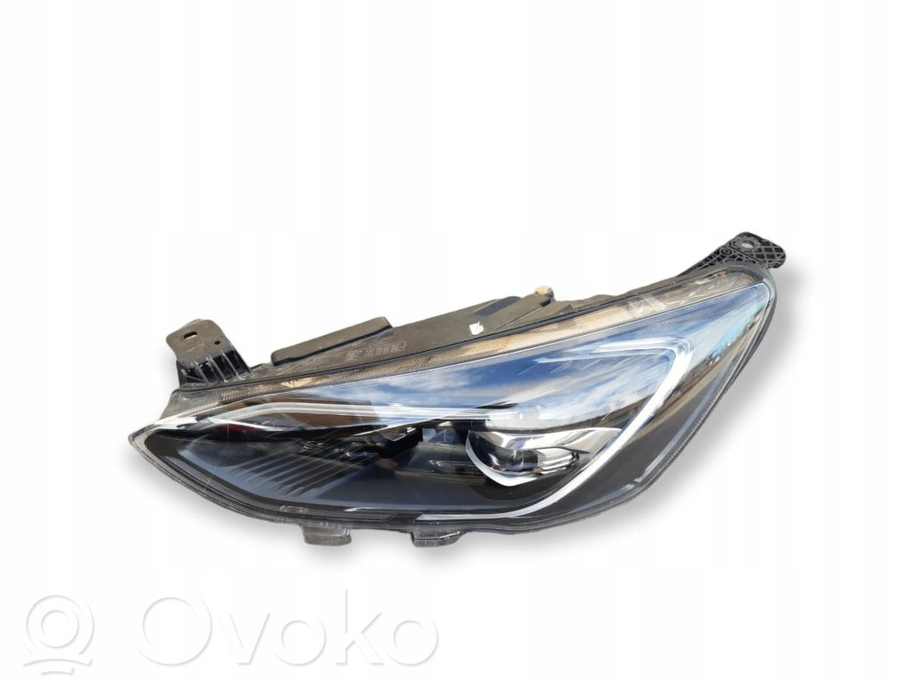 Ford Focus Headlight/headlamp 
