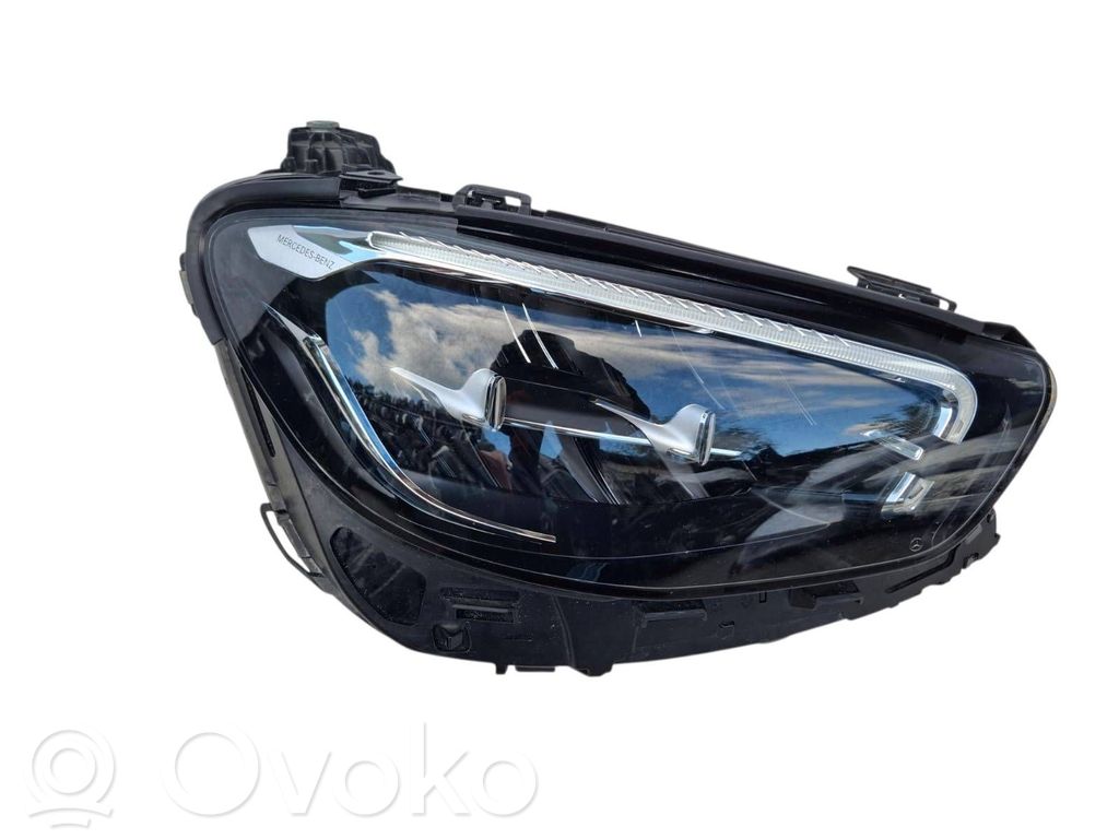 Mercedes-Benz E W213 Lampa przednia 