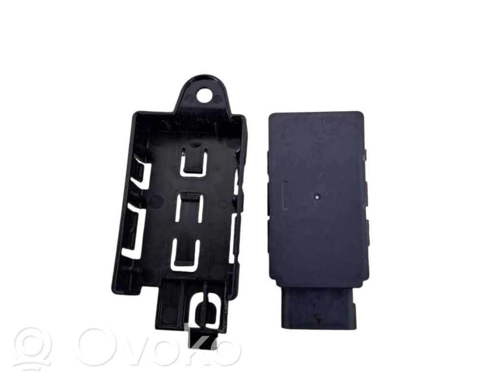 Audi RS3 8Y Radio antenna 