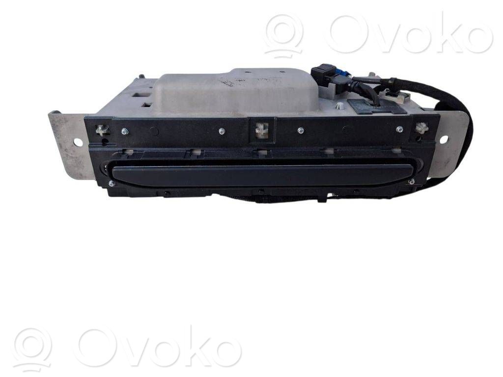Audi Q7 4M Screen/display/small screen 