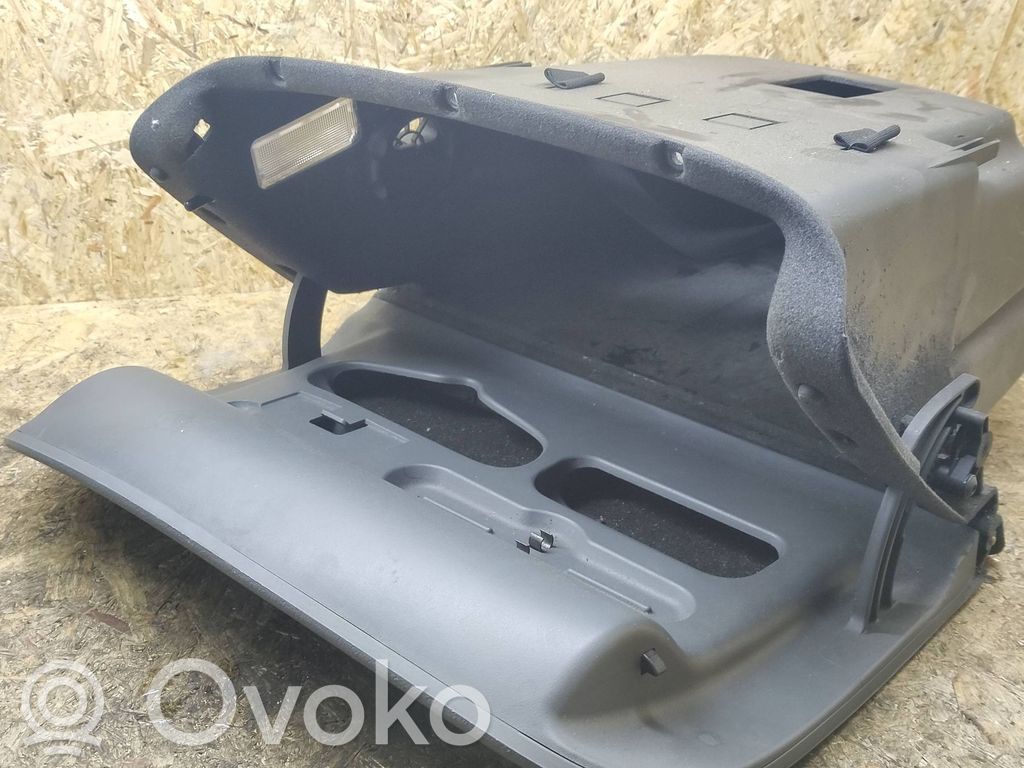 Citroen C5 Glove box 