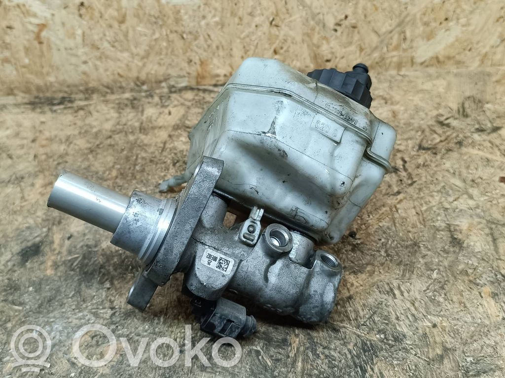 Volkswagen PASSAT CC Główny cylinder hamulca 