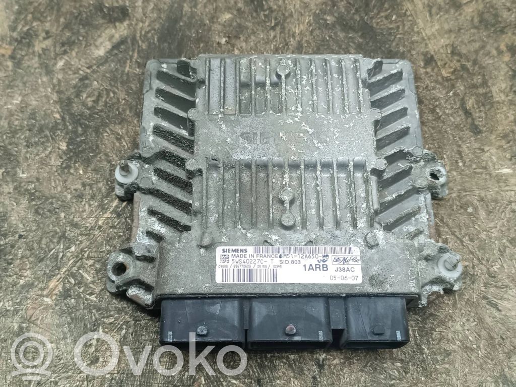 Ford Focus Engine control unit/module 