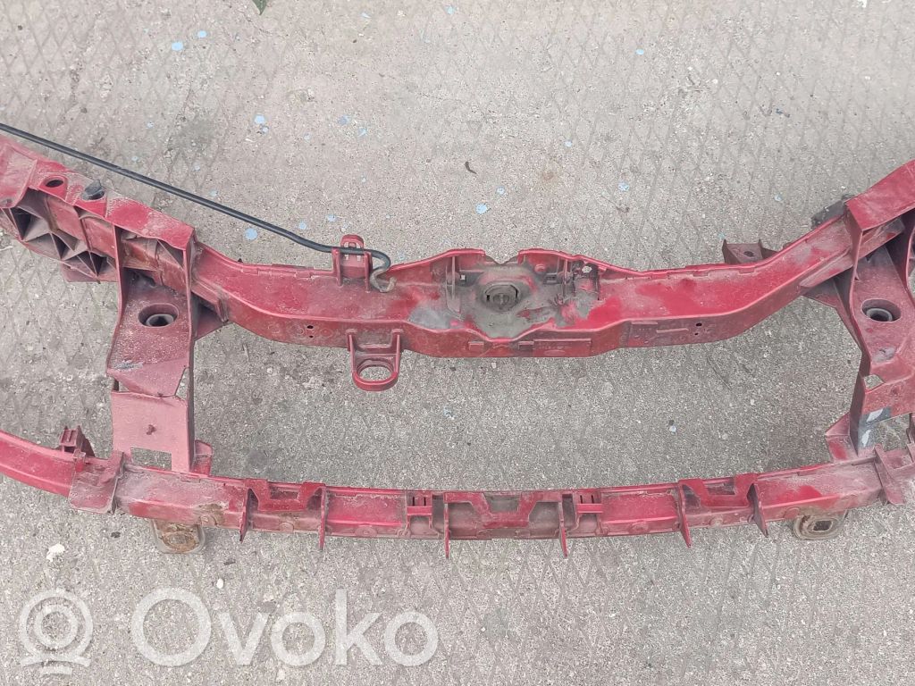 Ford Focus Radiatoru panelis 