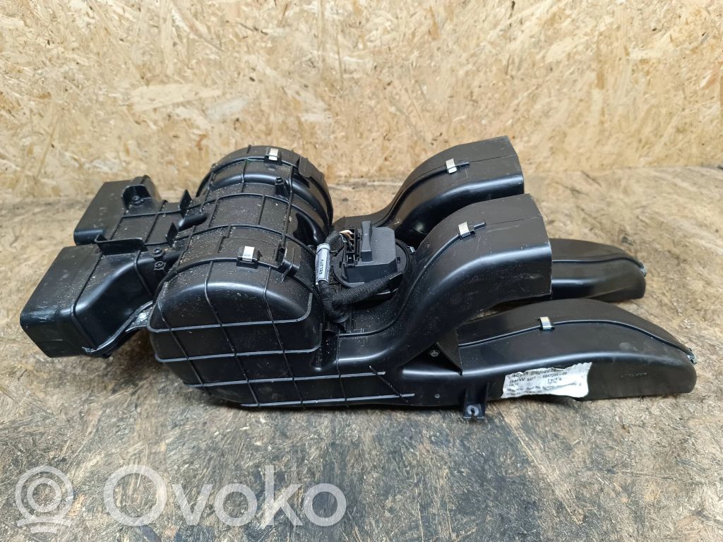 BMW X5 E70 Salono oro mazgo komplektas 