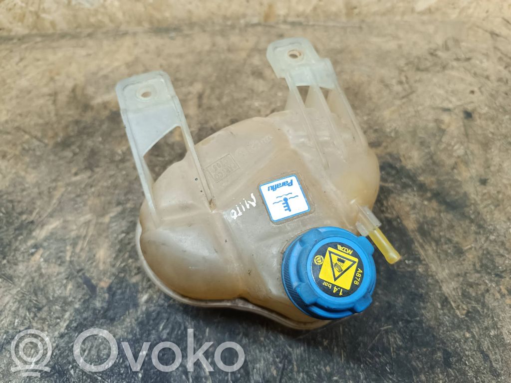 Alfa Romeo Mito Aušinimo skysčio išsiplėtimo bakelis 