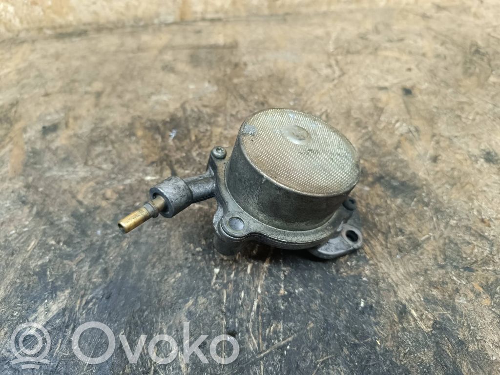 Peugeot 307 Bomba de vacío 