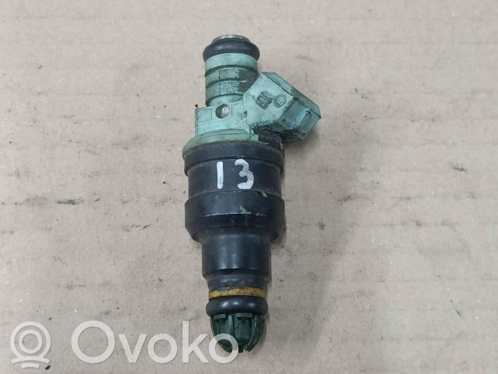 BMW 3 E46 Fuel injector 