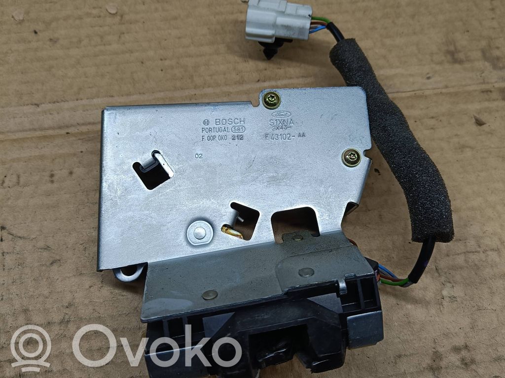 Jaguar X-Type Tailgate/trunk/boot lock/catch/latch 