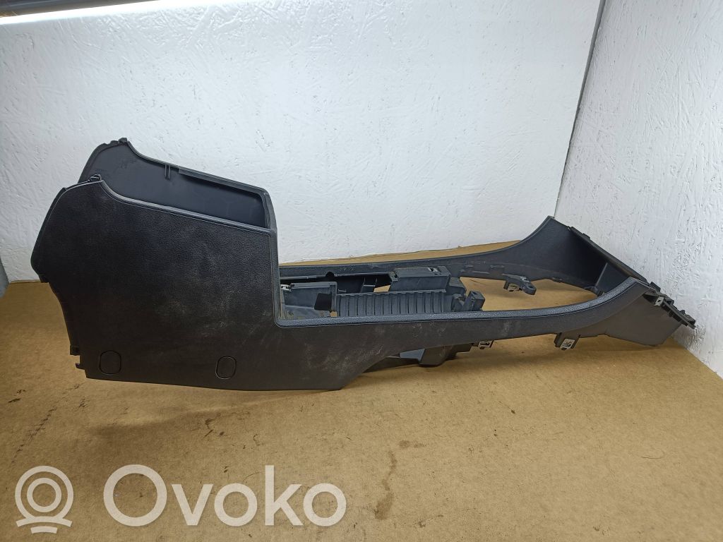 Volkswagen PASSAT B7 USA Consola central 