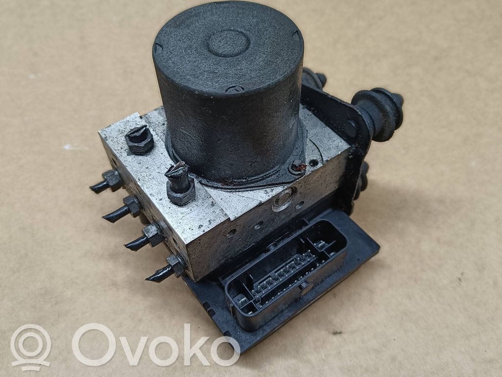 Audi A4 S4 B8 8K ABS-pumppu 