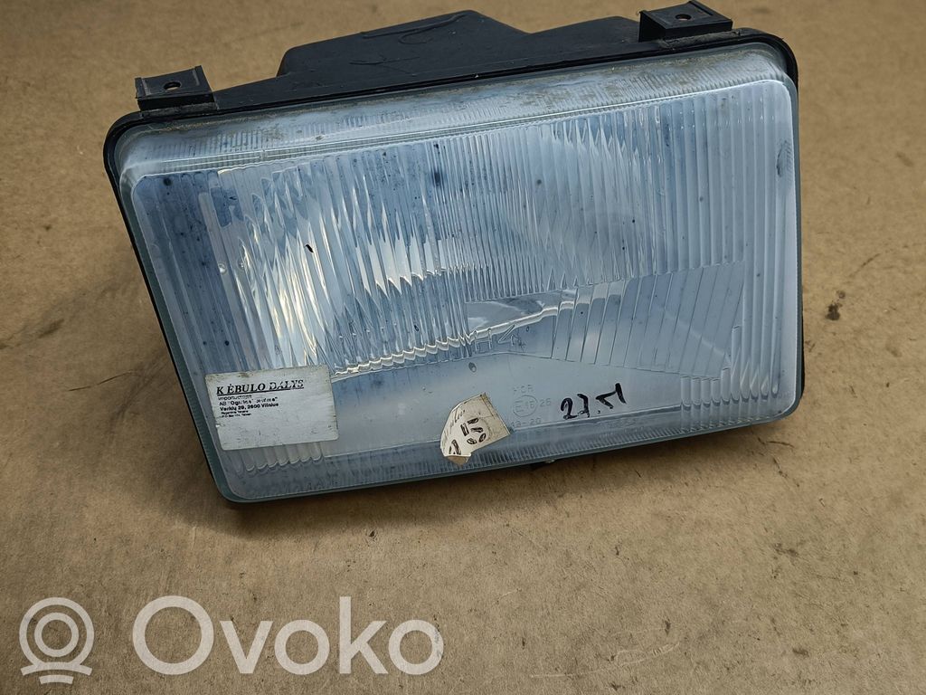 Moskvich 412 Headlight/headlamp 