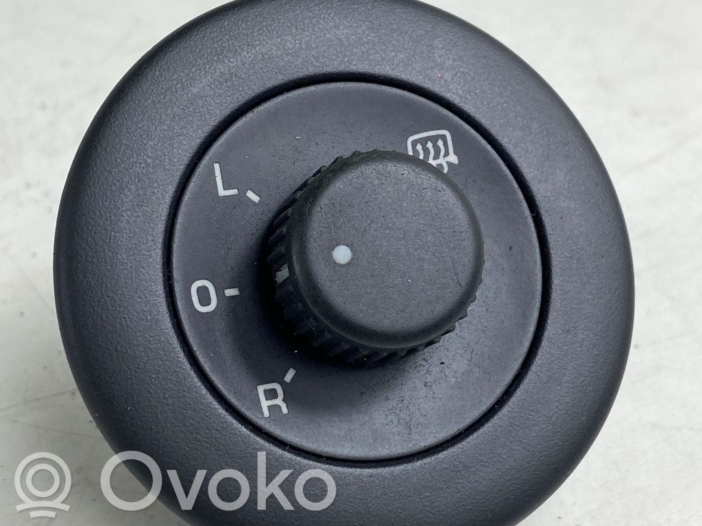Volkswagen Scirocco Wing mirror switch 