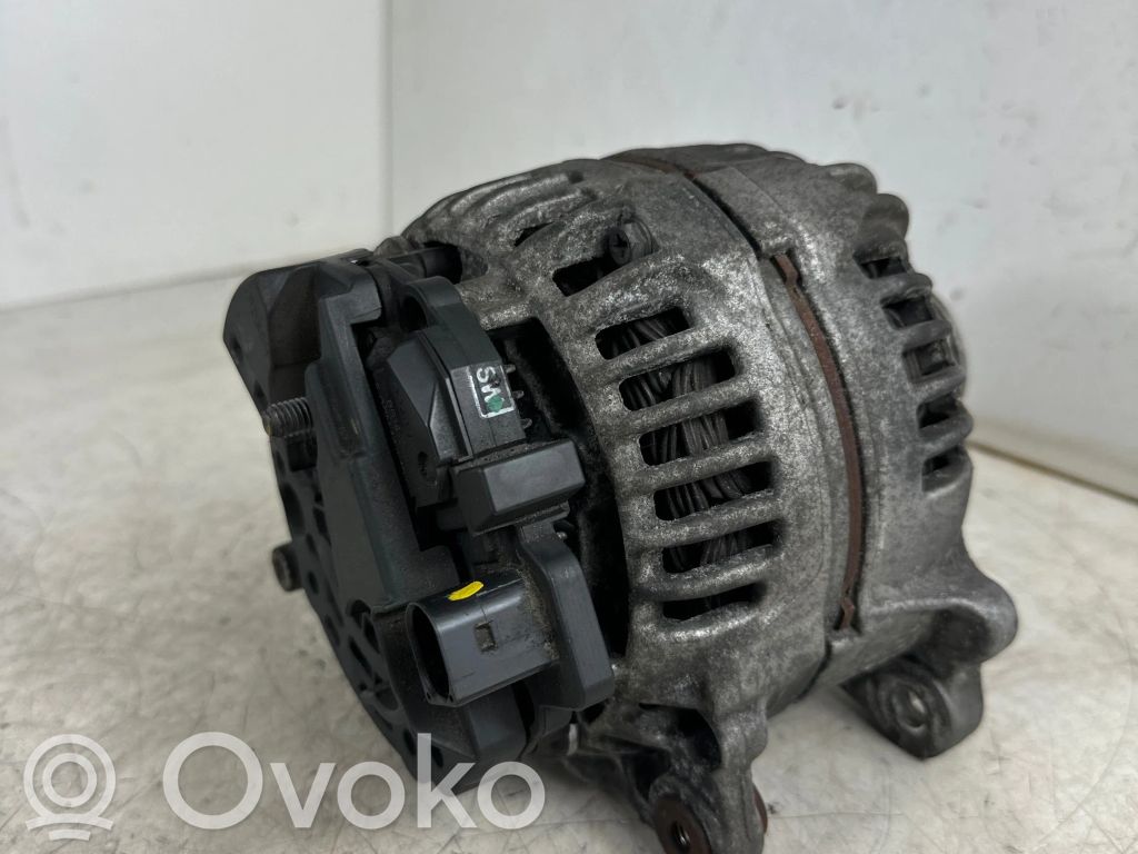 Audi A4 S4 B8 8K Ģenerators 