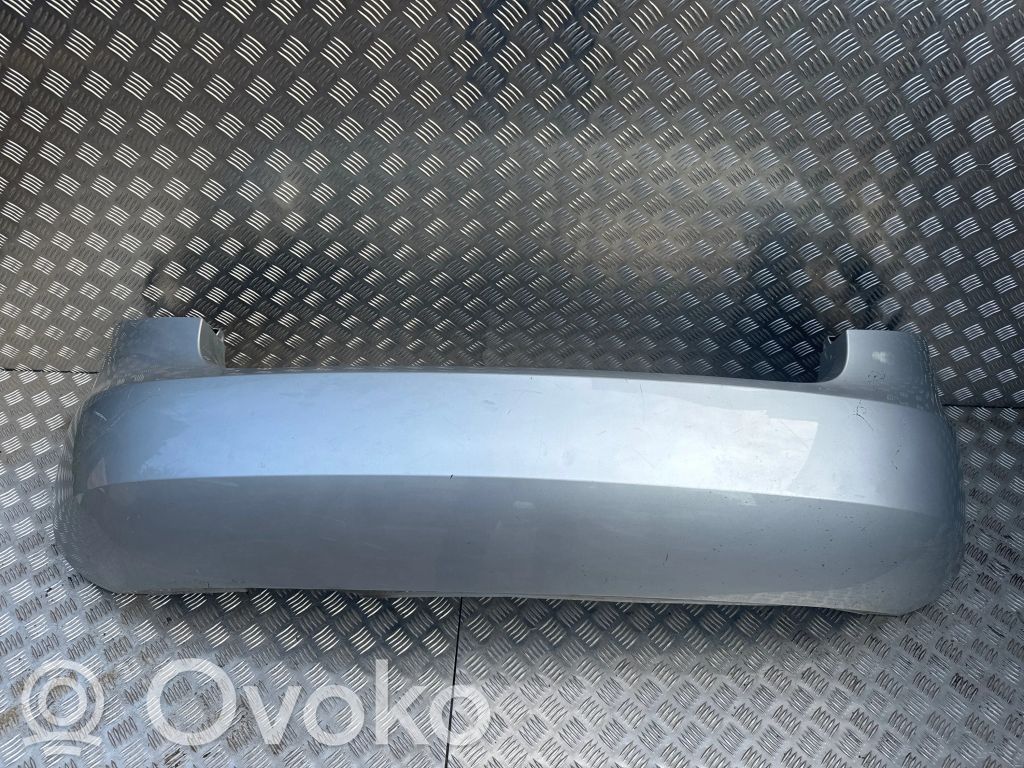 Skoda Fabia Mk2 (5J) Parachoques 