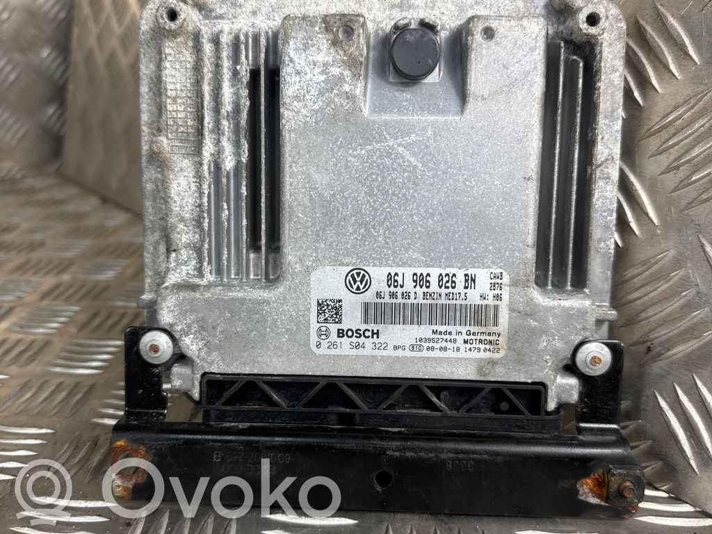 Volkswagen PASSAT CC Engine control unit/module 