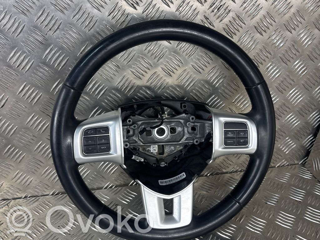 Fiat Freemont Ohjauspyörä 