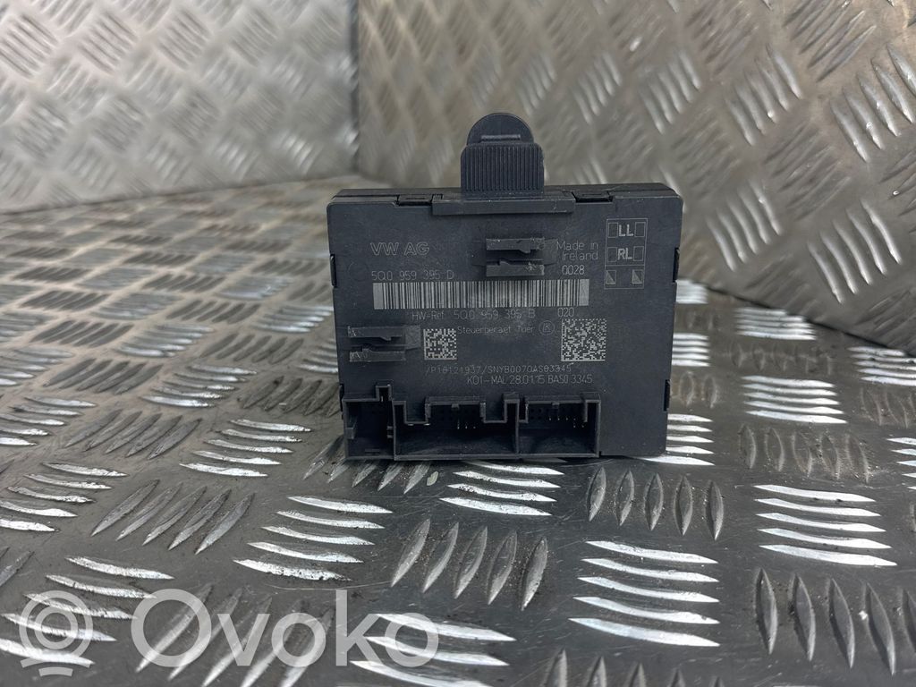 Volkswagen PASSAT B8 Door control unit/module 