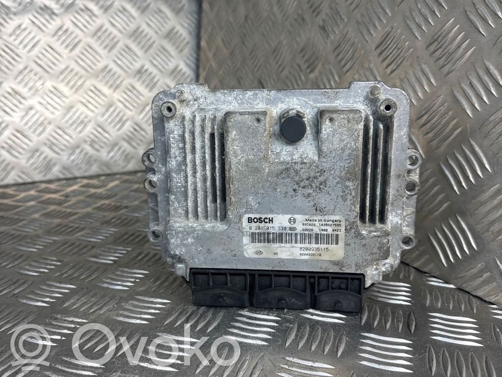 Renault Trafic II (X83) Engine control unit/module 