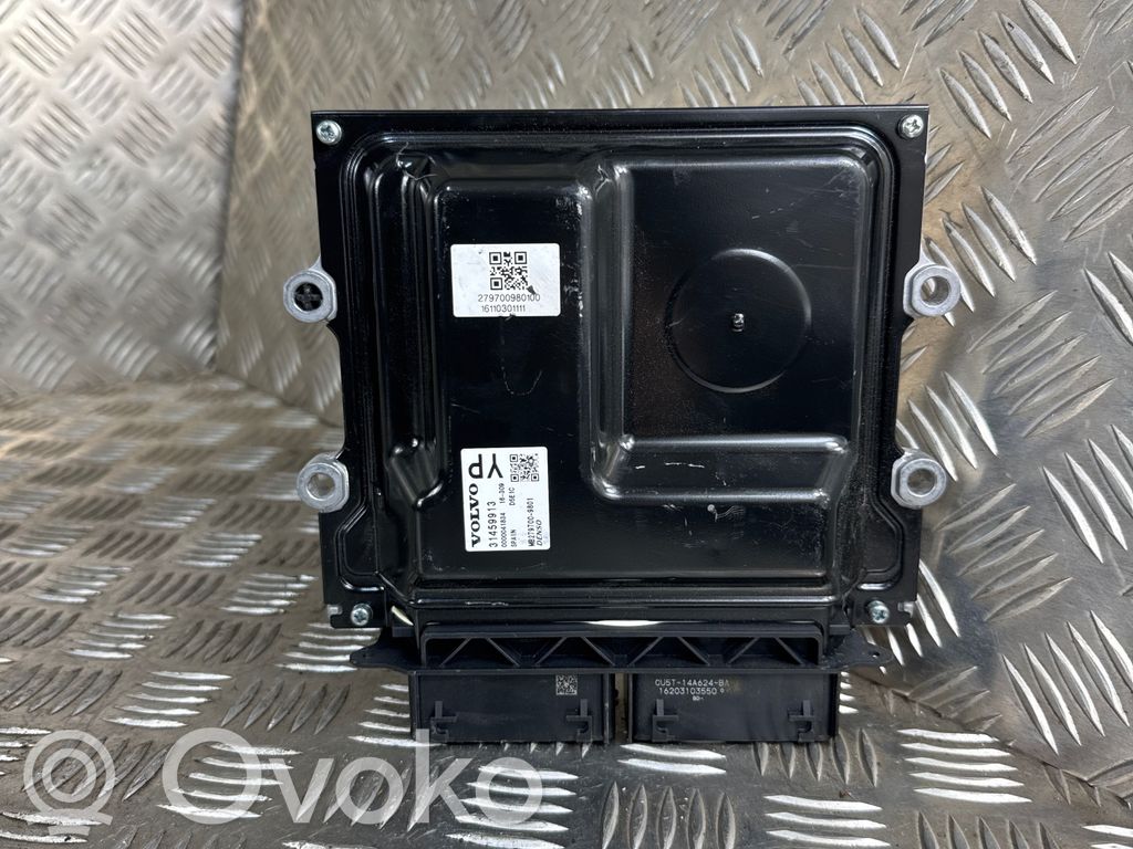 Volvo S90, V90 Engine control unit/module 