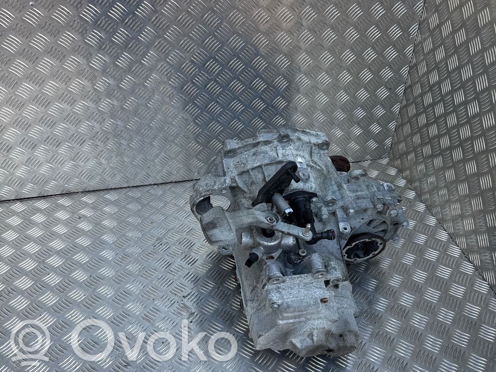 Volkswagen Golf VI Manualna 6-biegowa skrzynia biegów 